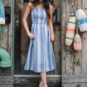 Abercrombie Midi Squared-Neck Dress